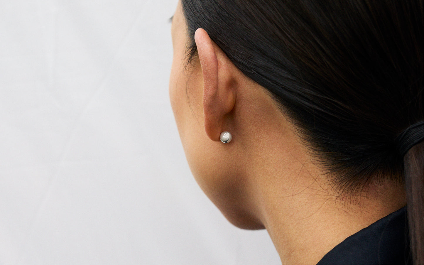 Pendulum Stud I