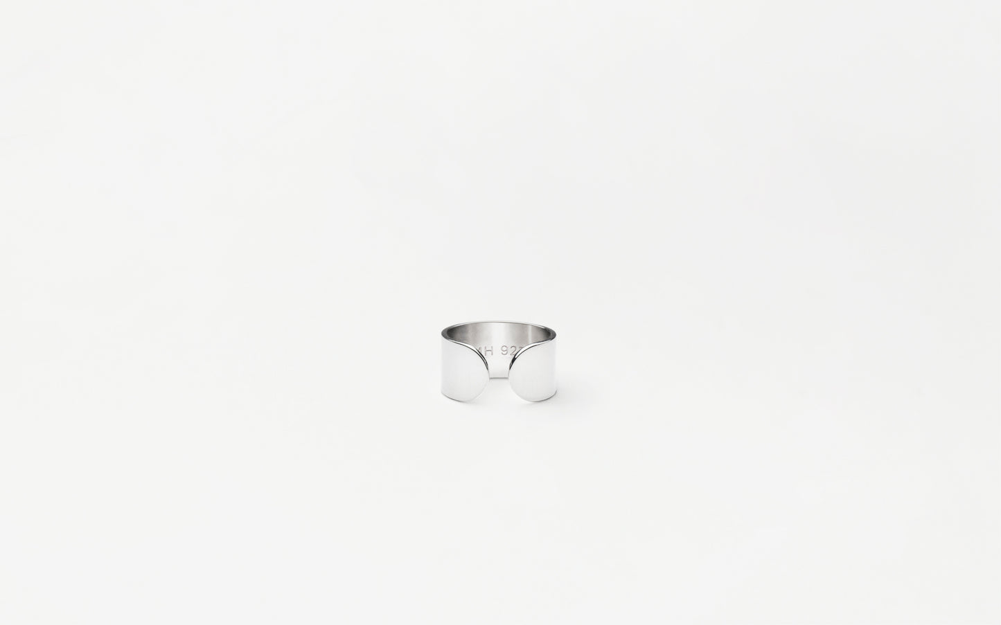 Arc Ring Narrow silver detail handcrafted Stockholm