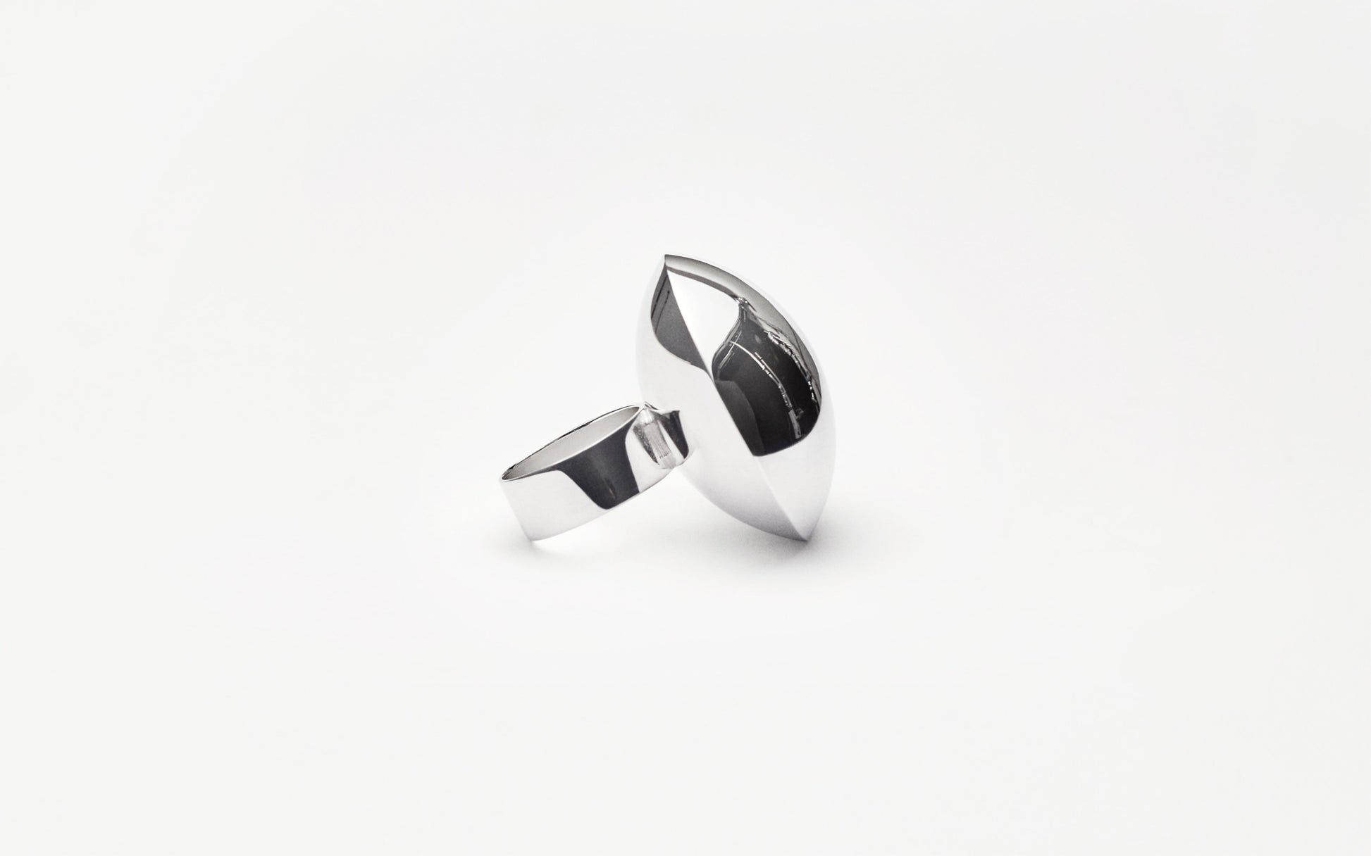 Lens Ring - Handcrafted Sterling Silver MH 925

